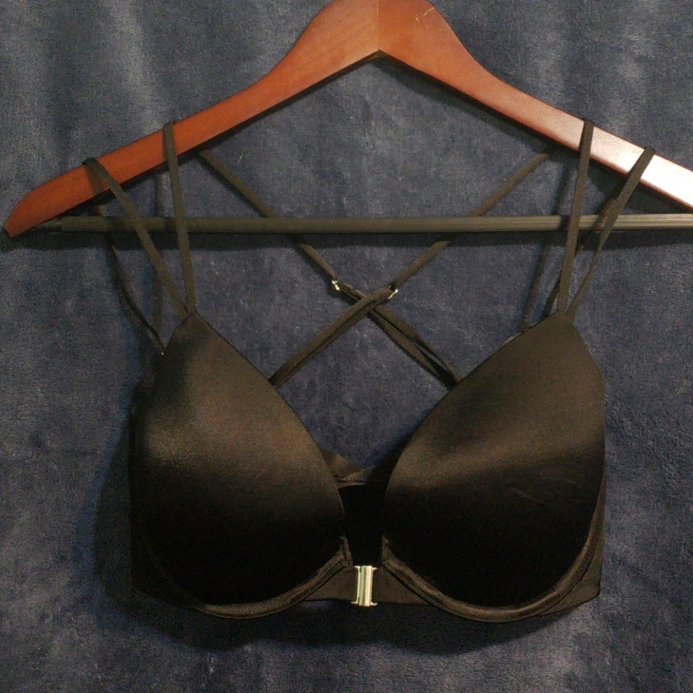 Very sexy push up Victoria's secret bra